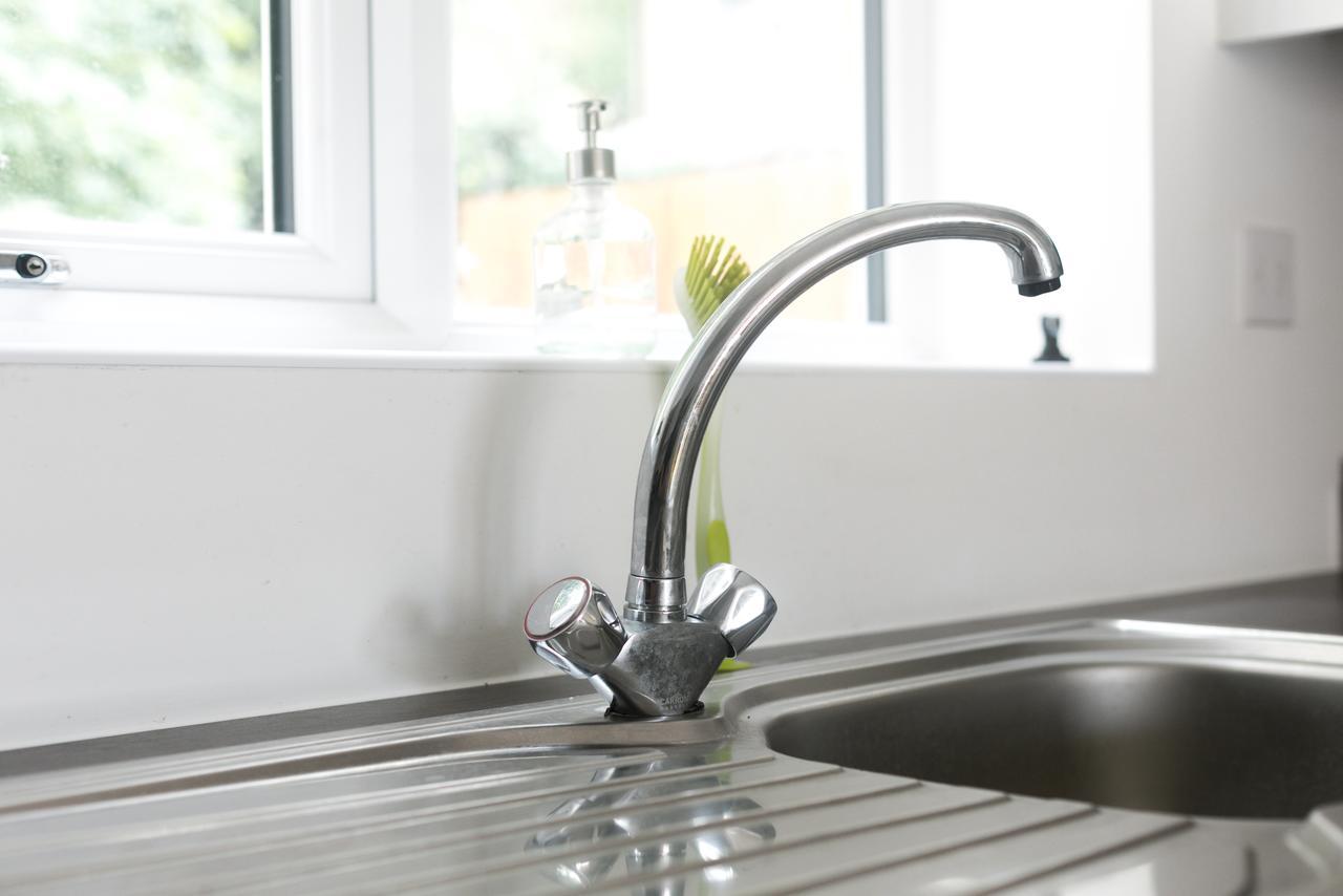 Hertford Serviced Apartments Ware Ngoại thất bức ảnh