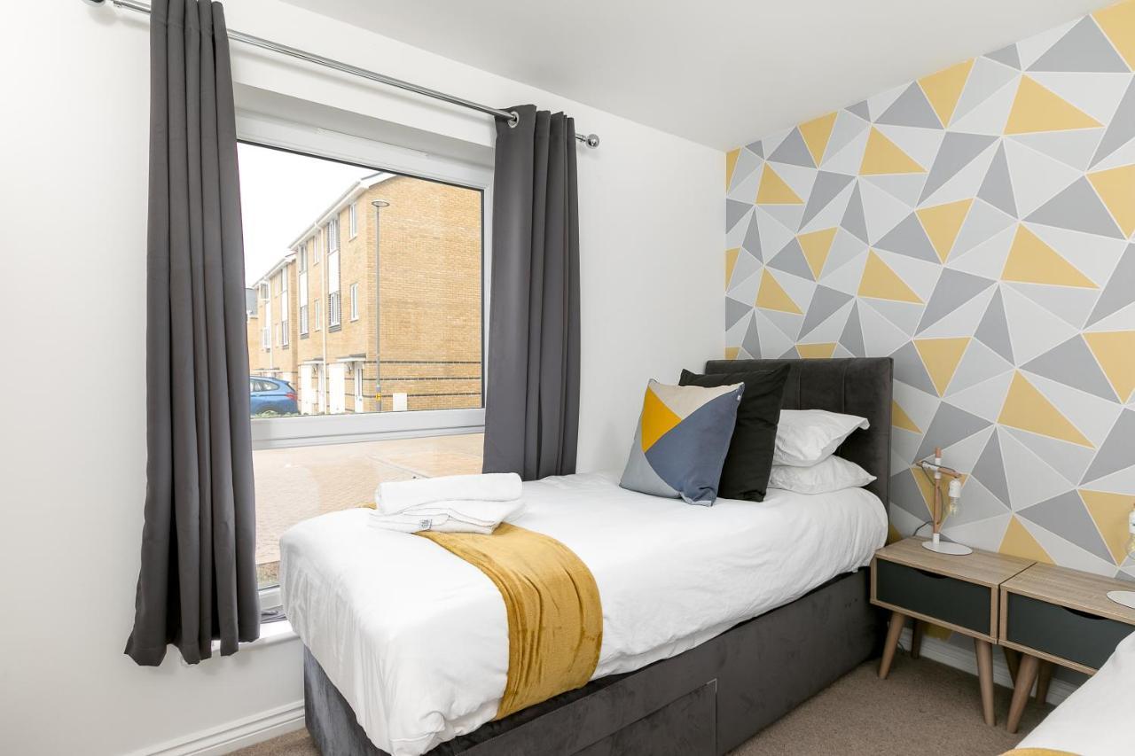 Hertford Serviced Apartments Ware Ngoại thất bức ảnh