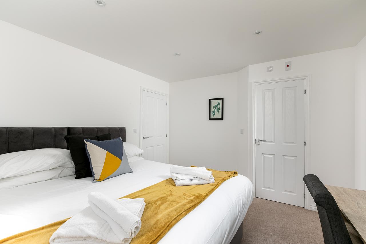 Hertford Serviced Apartments Ware Ngoại thất bức ảnh