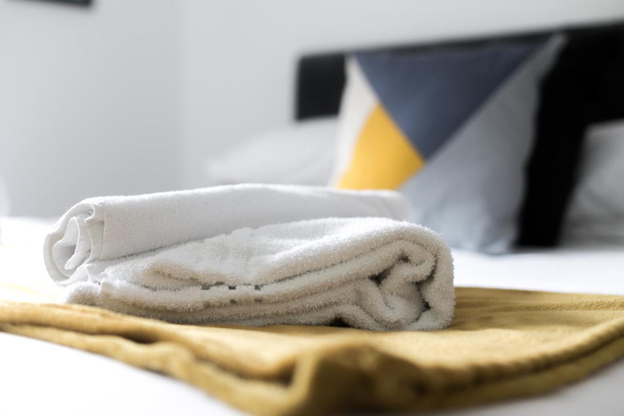 Hertford Serviced Apartments Ware Ngoại thất bức ảnh